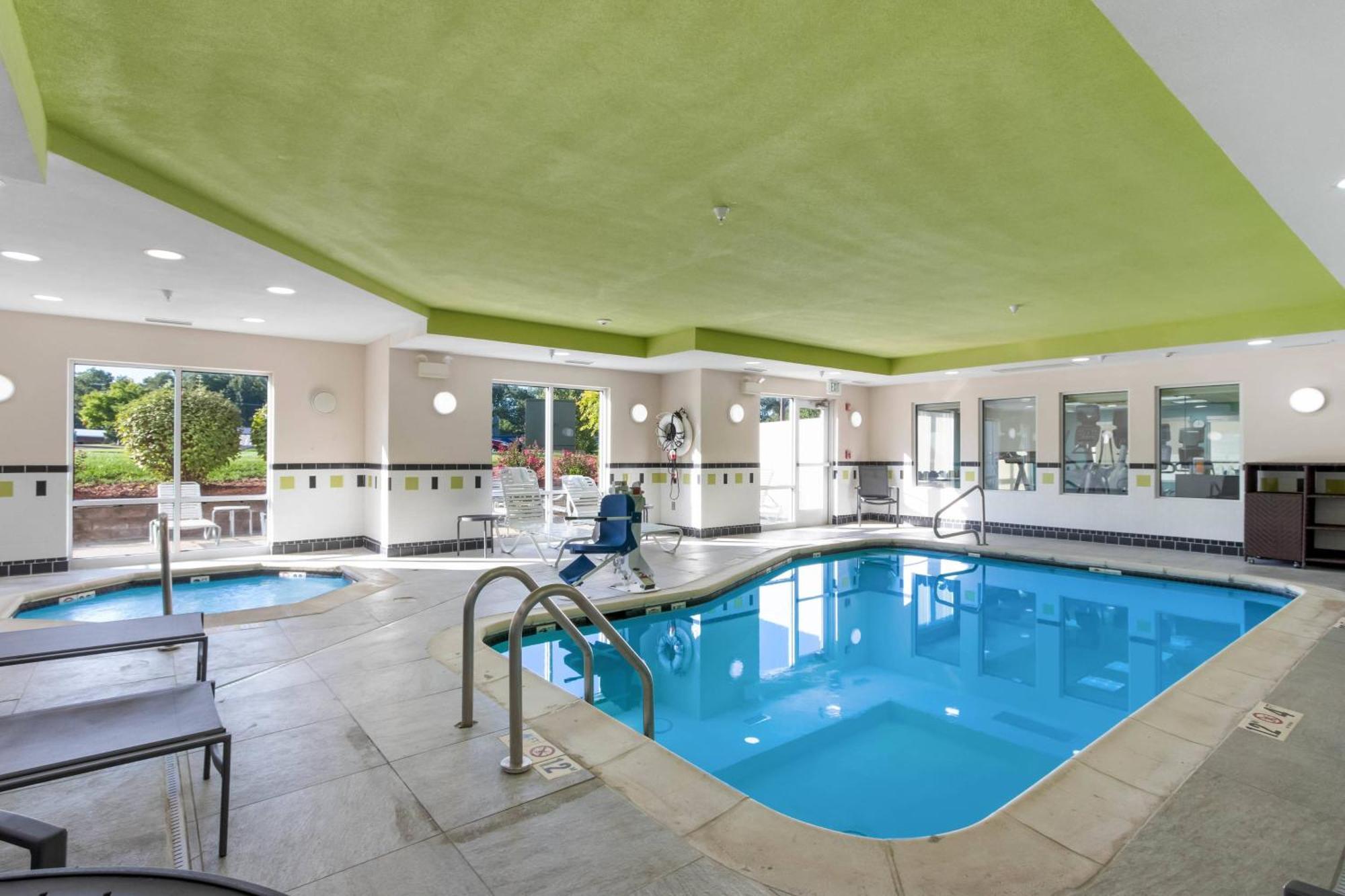 Fairfield Inn & Suites Колумбія Екстер'єр фото