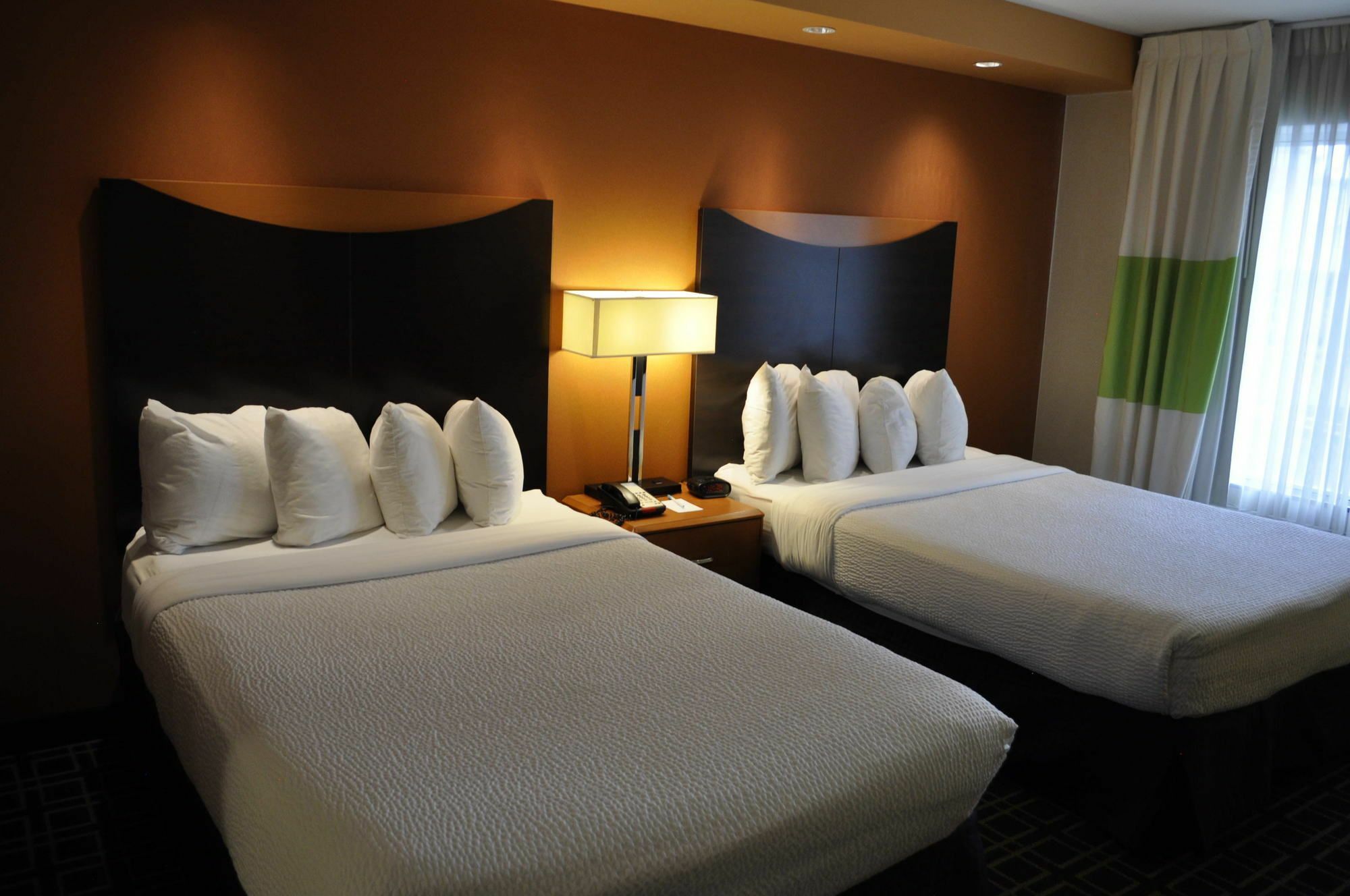 Fairfield Inn & Suites Колумбія Екстер'єр фото